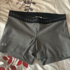 Under armour spandex shorts